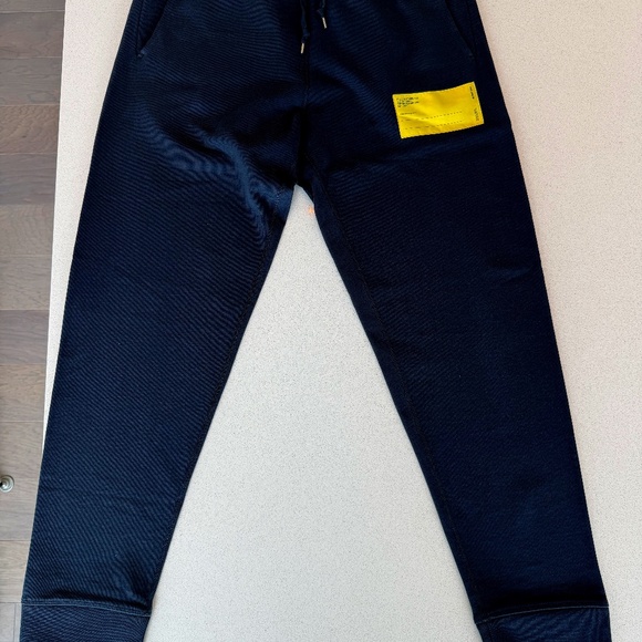 Helmut Lang - BRAND NEW - Yellow Logo patch sweatpants - Patrol Navy Blue - Picture 1 of 10